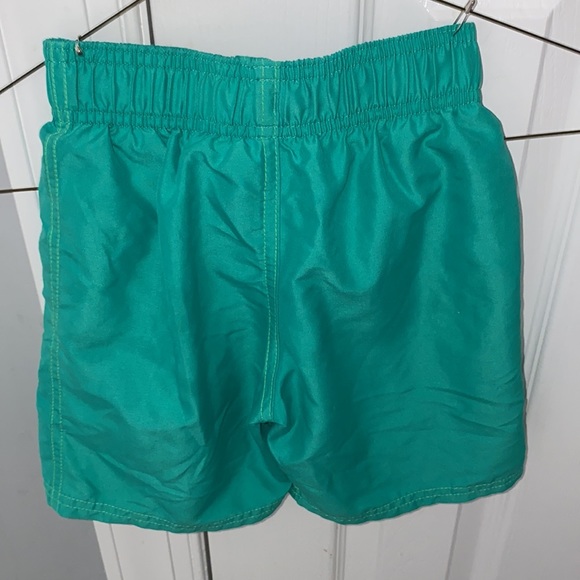 Boys Nike bathing suit - Picture 3 of 4